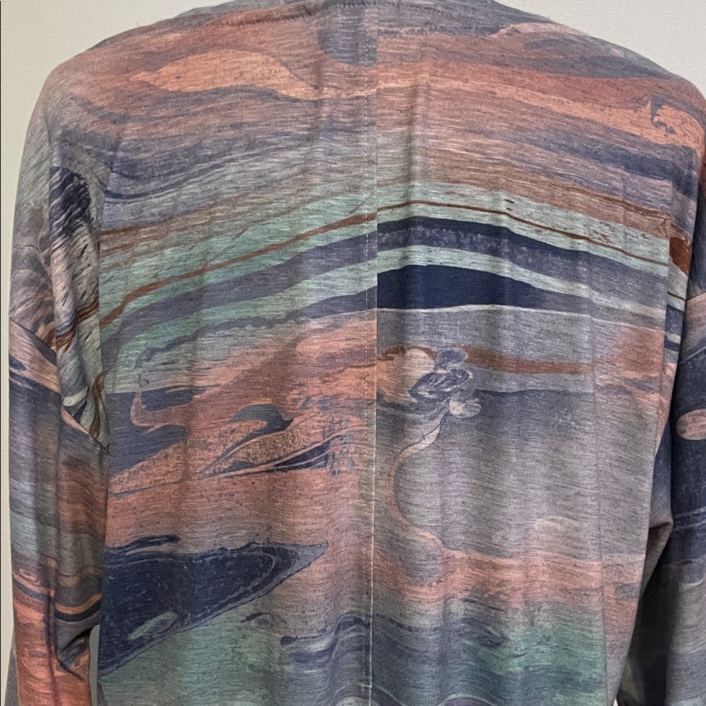 CJ Banks Women's Multicolor Abstract Top - Picture 7 of 8